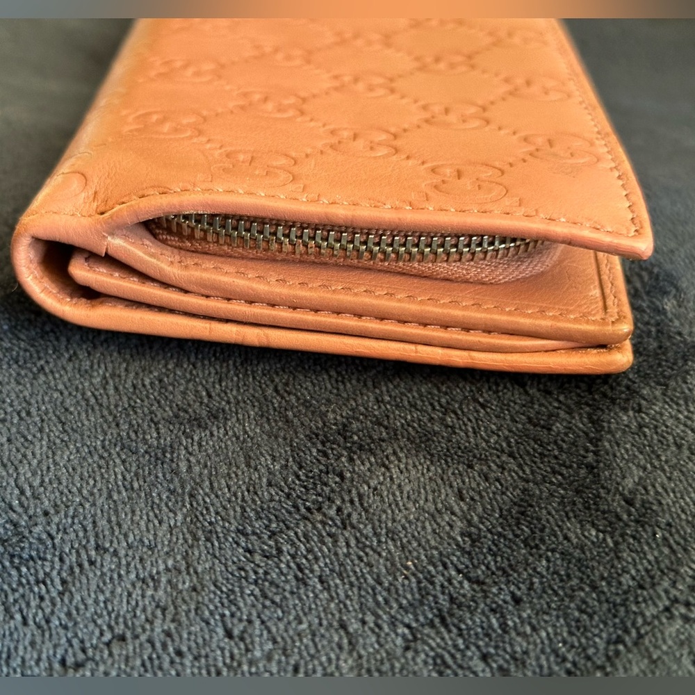 Authentic Pink Gucci Wallet - Picture 3 of 11